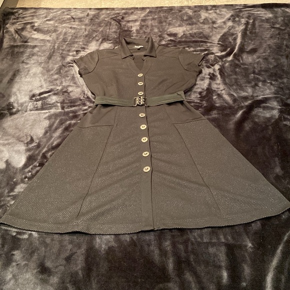 Little black buttoned dress Terra Nostra with belt size small - Picture 13 of 15